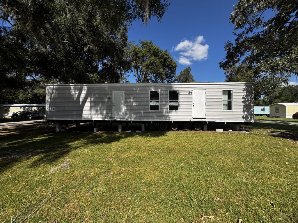 Ocala Landing wheelchair-accessible home exterior