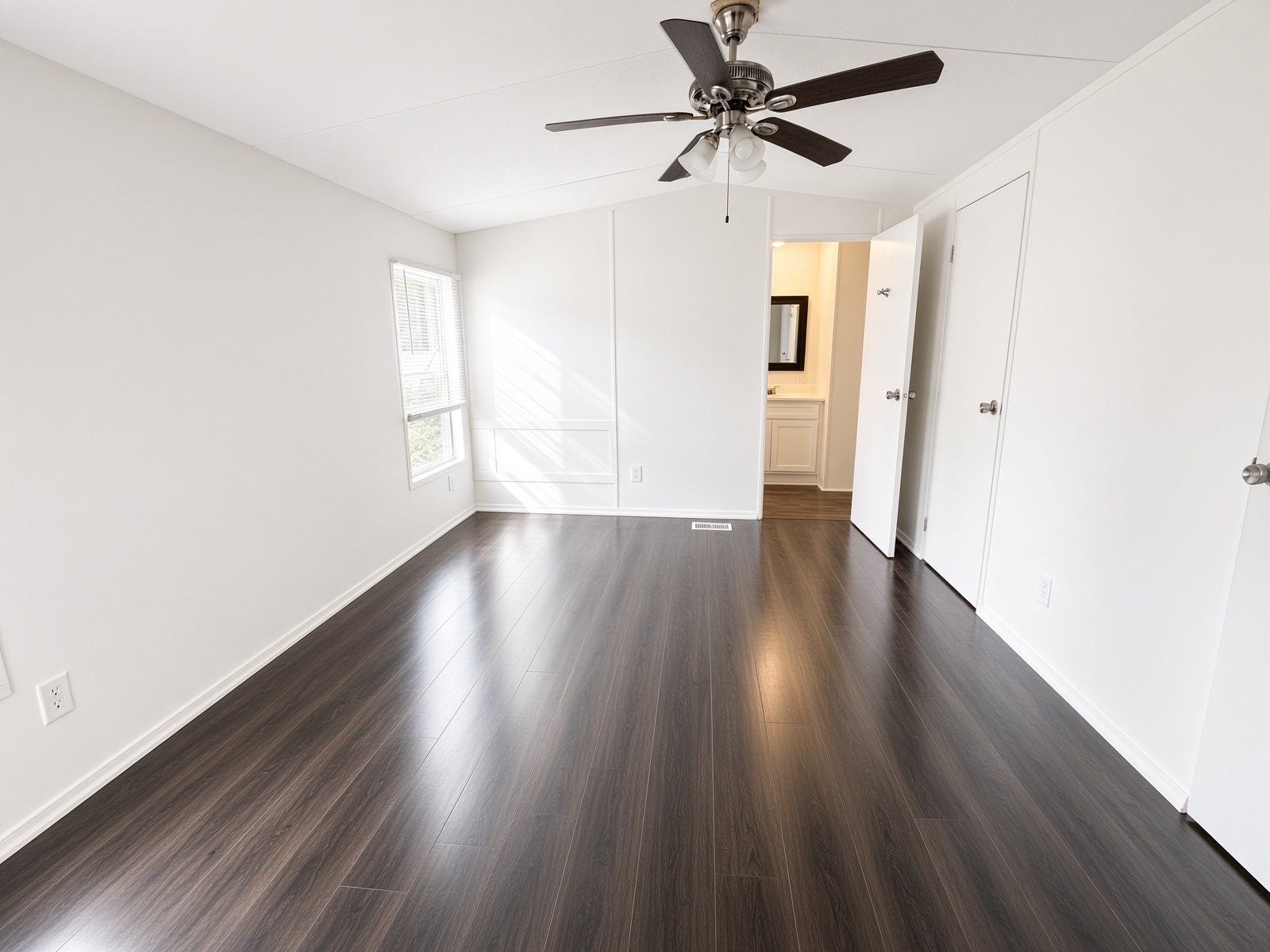 Ocala Landing Lot 6 Master Bedroom