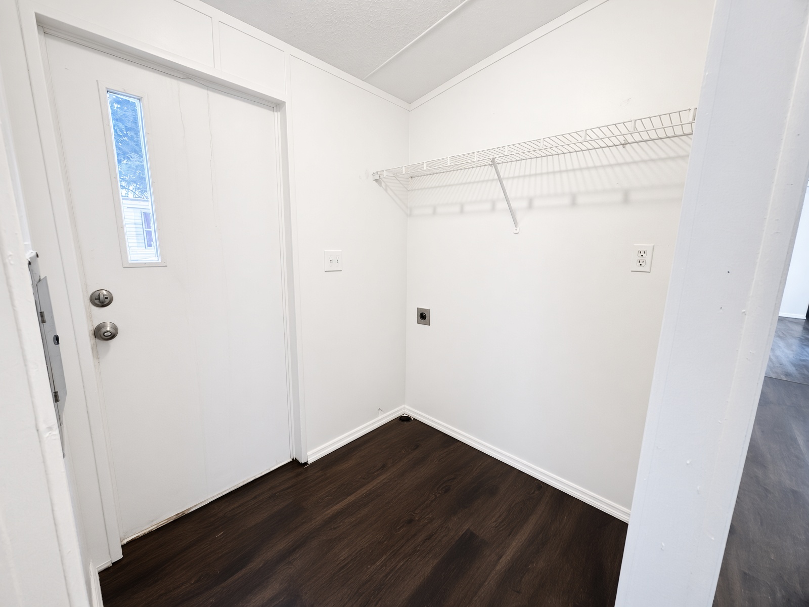 Ocala Landing Lot 6 Laundry
